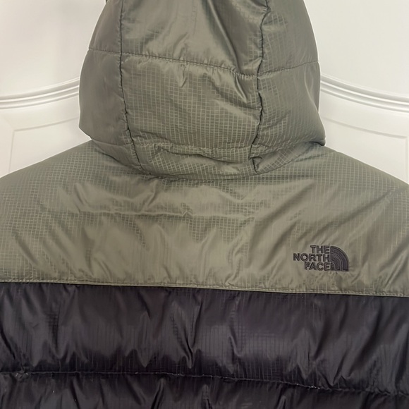 The North Face reversible down coat - Picture 7 of 13